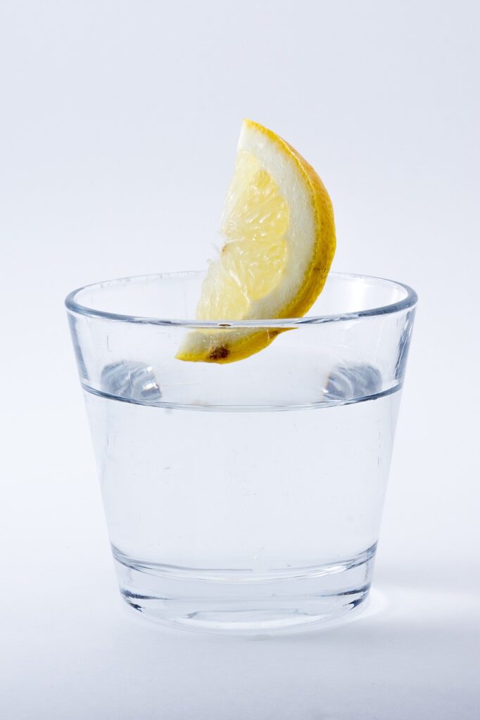 water, lemon, nature-1187656.jpg